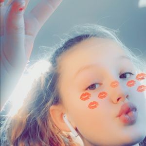 Meet your Posher, Nico